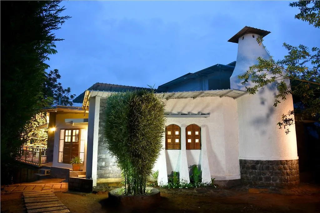 Mistletoe Homestay & Cafe Munnar