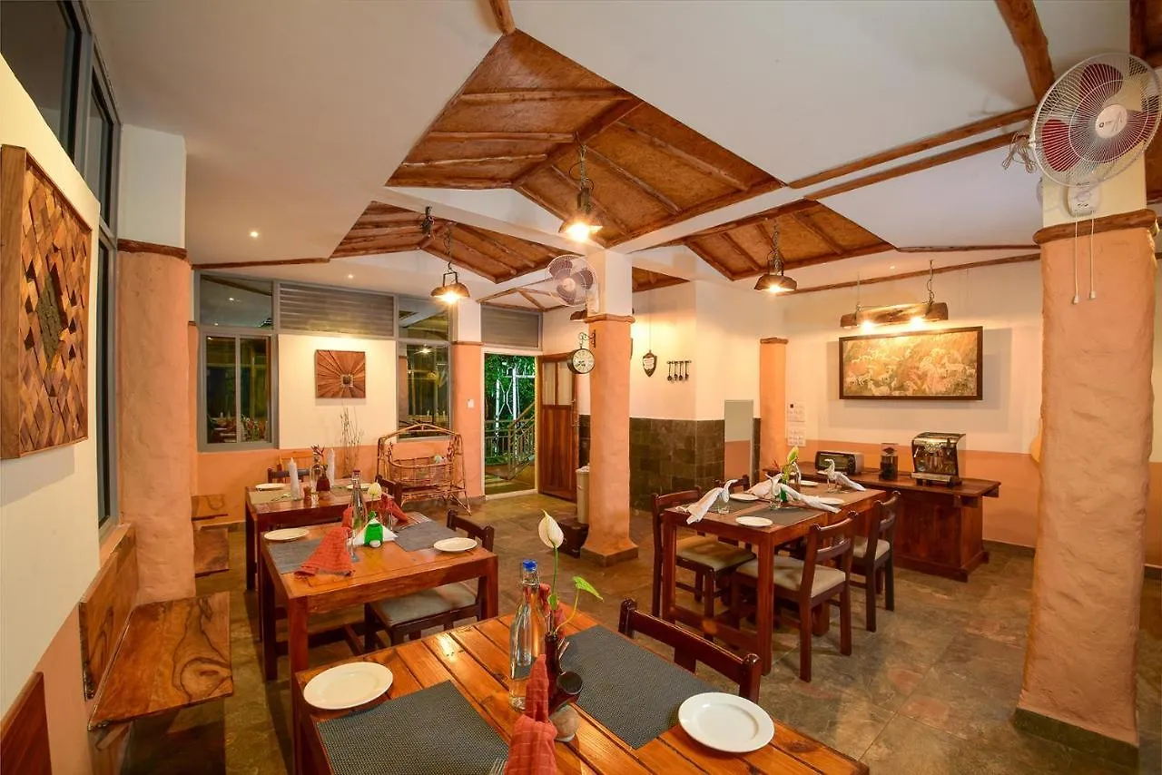 Mistletoe Homestay & Cafe Munnar Indien